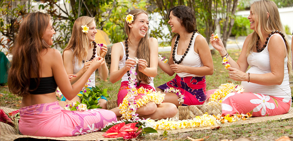 Lei Making, Hula Lessons Hawaii,